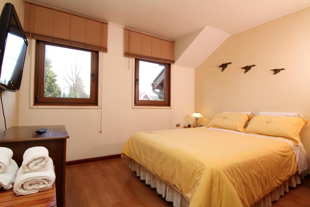 Apart Hotel Villa Los Ciruelos Вальдівія Номер фото